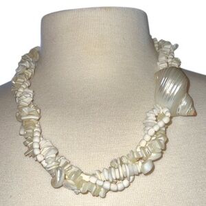 Chunky Faux Shell Statement Necklace Coastal Beachy Cream White Beaded 22”